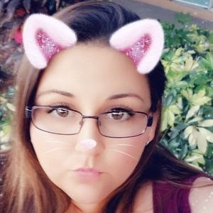 Meet your Posher, Lorien